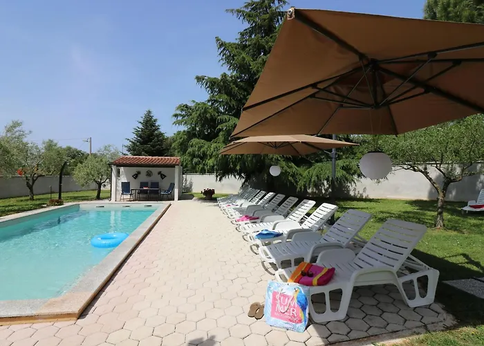 Melisa 8 Tatil Evi